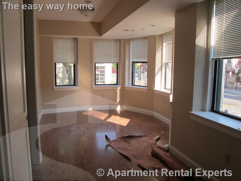 923 Mass Ave, Central Square