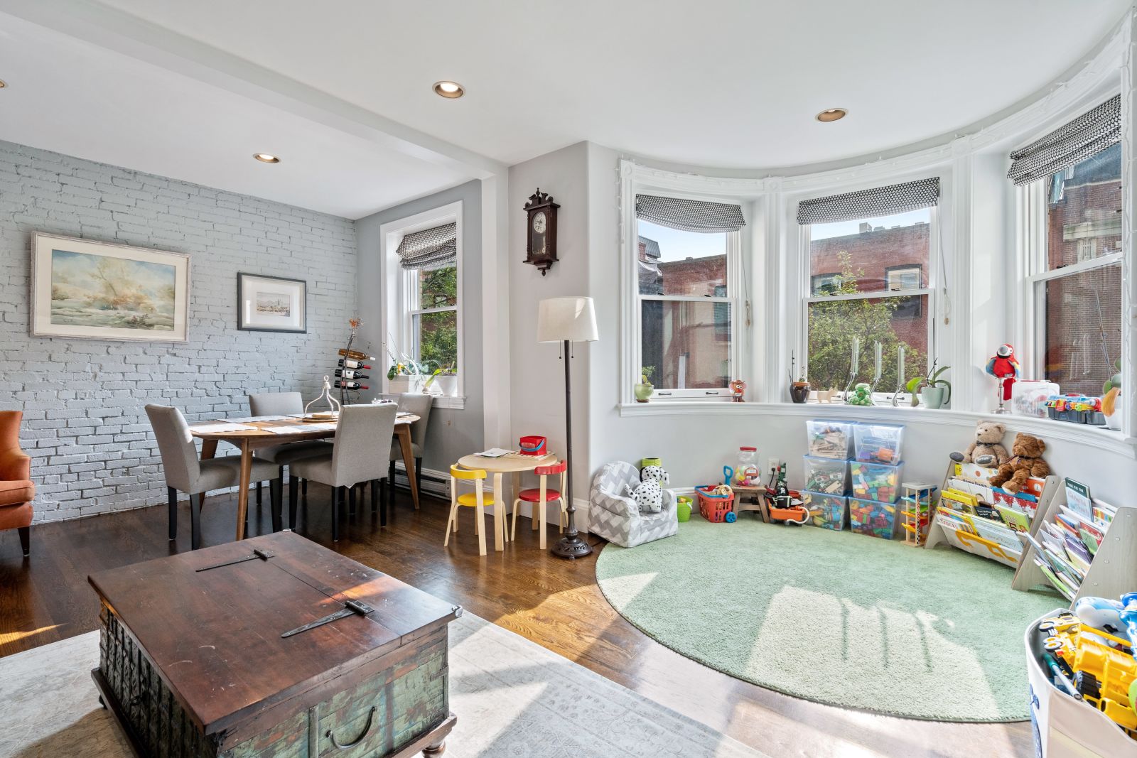 47 Saint Botolph St, Back Bay