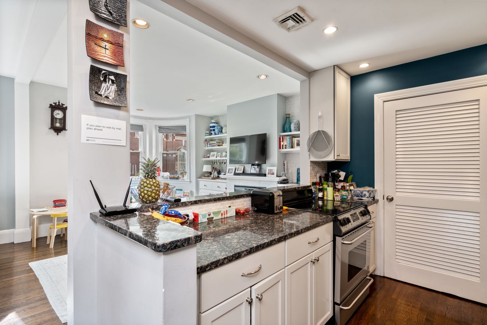 47 Saint Botolph St, Back Bay