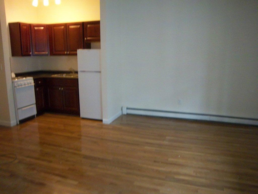 67 Huntington Ave, Jamaica Plain