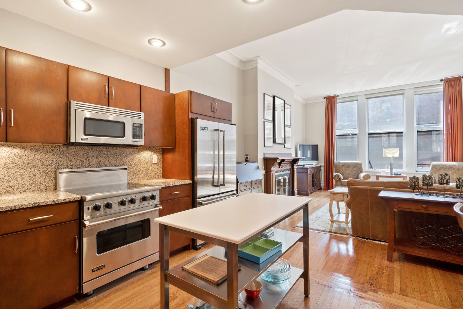 265 Beacon St, Back Bay