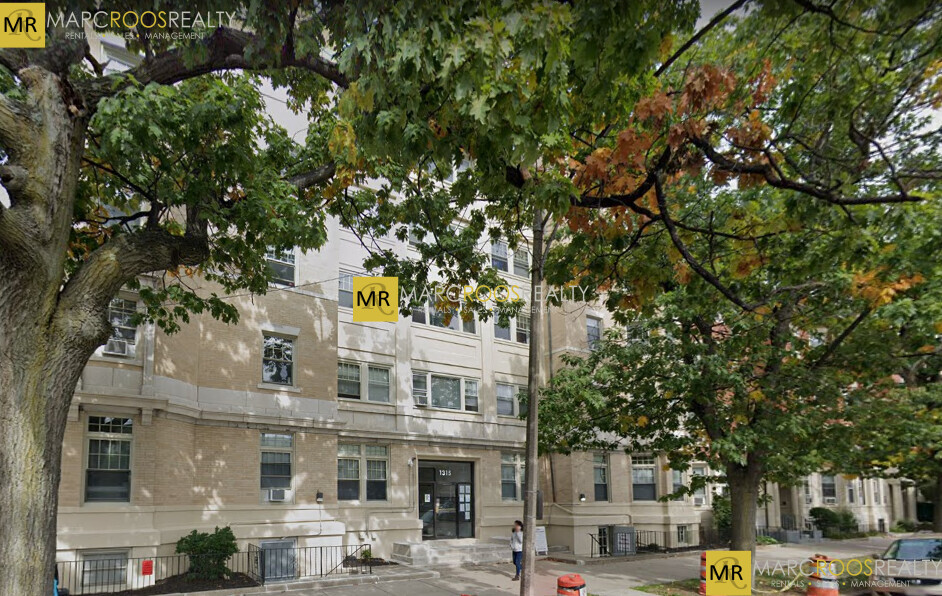 1315 Commonwealth Ave, Allston