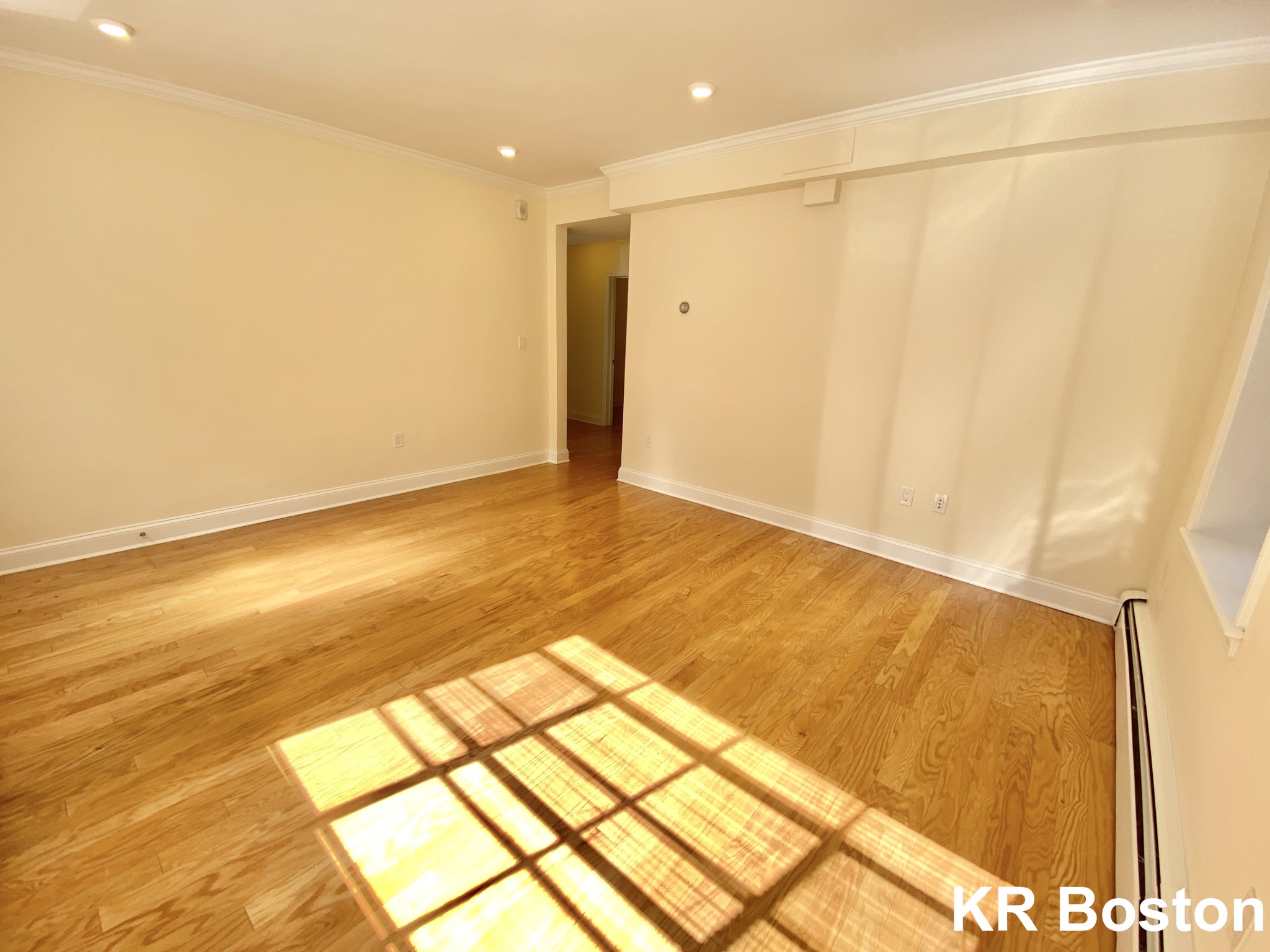 76 Saint Paul St, Coolidge Corner