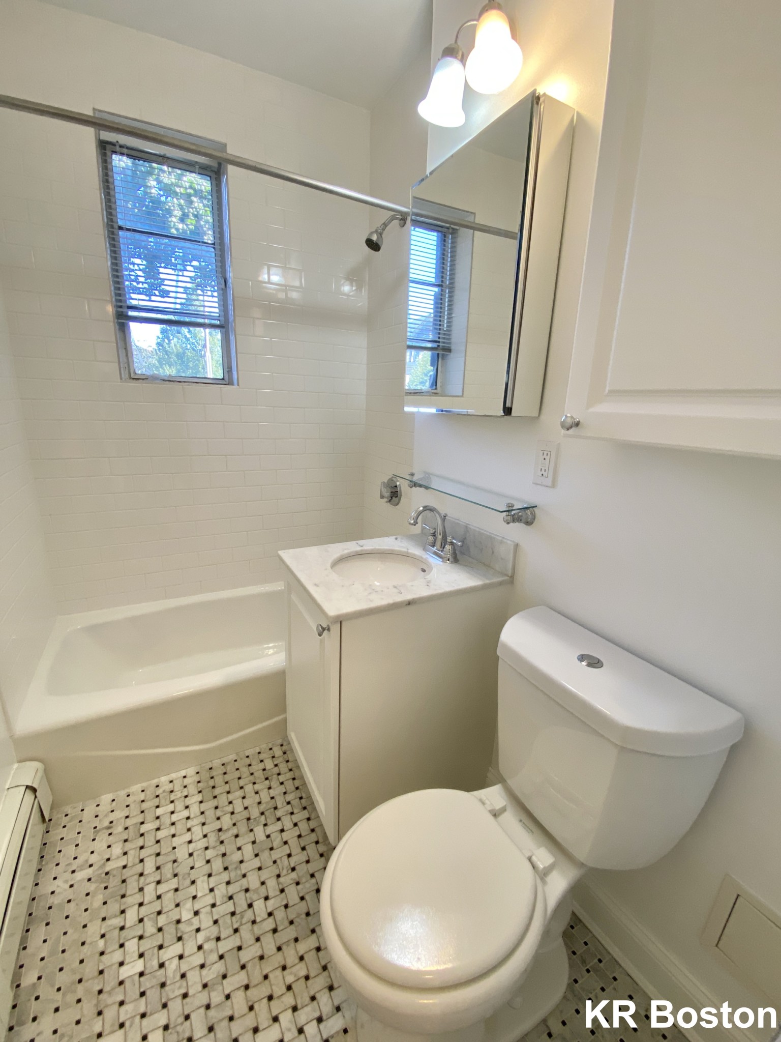 76 Saint Paul St, Coolidge Corner