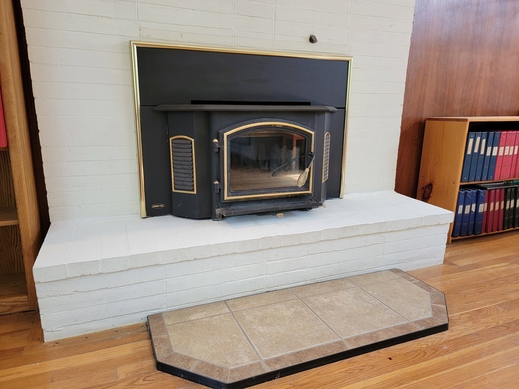 97 Bound Brook Rd, Newton