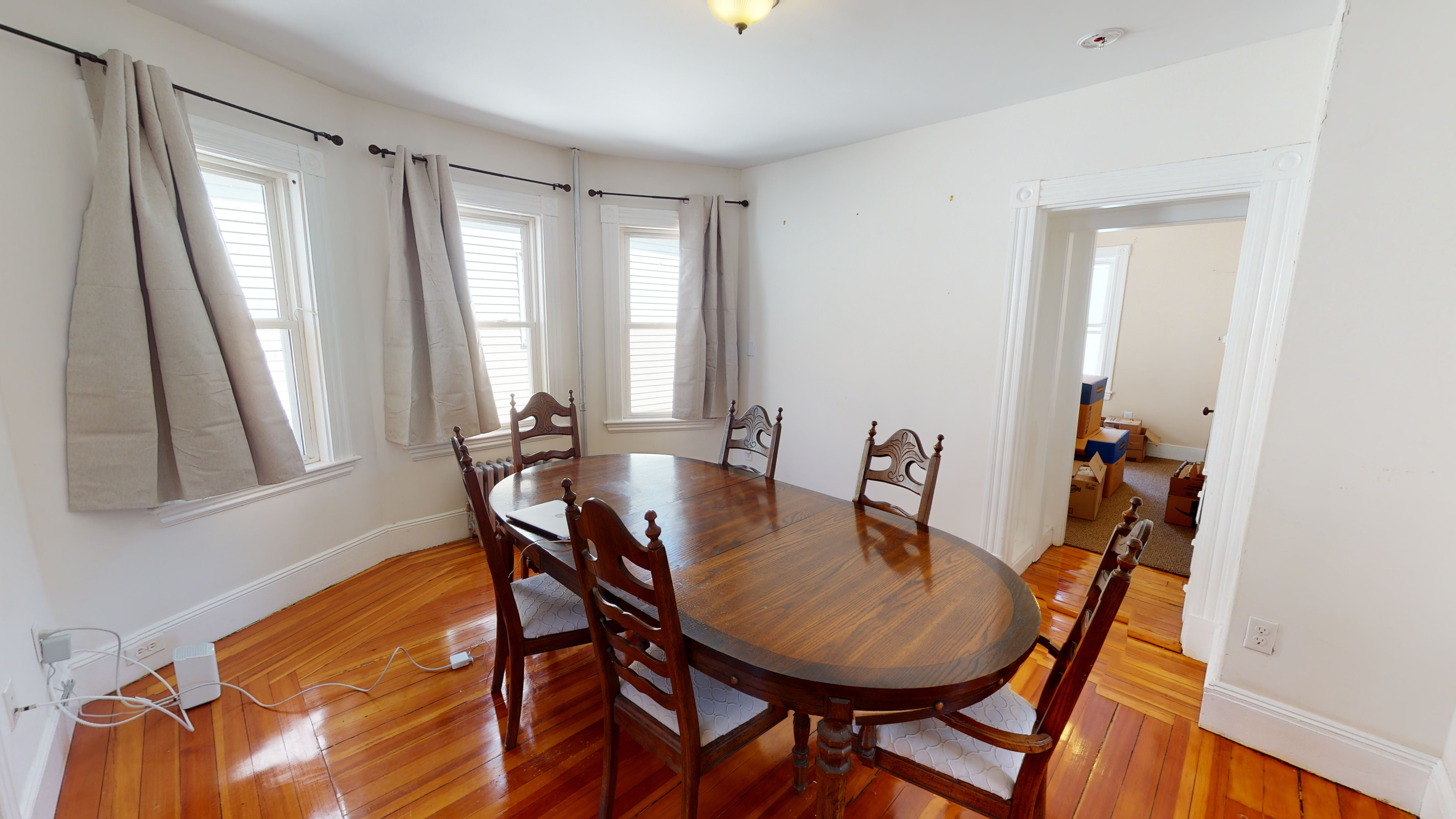 76 Yorktown St, Davis Square