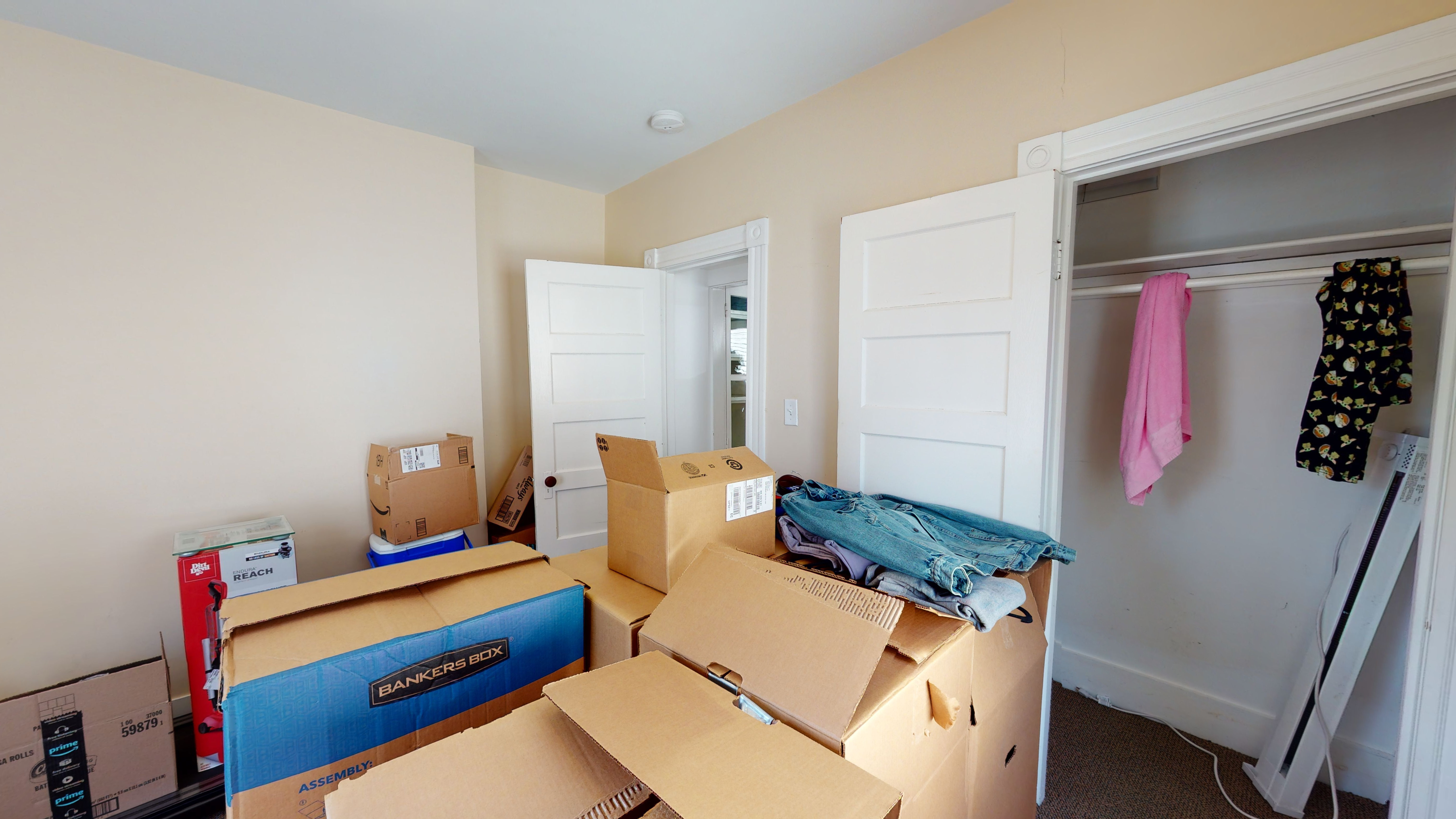 76 Yorktown St, Davis Square