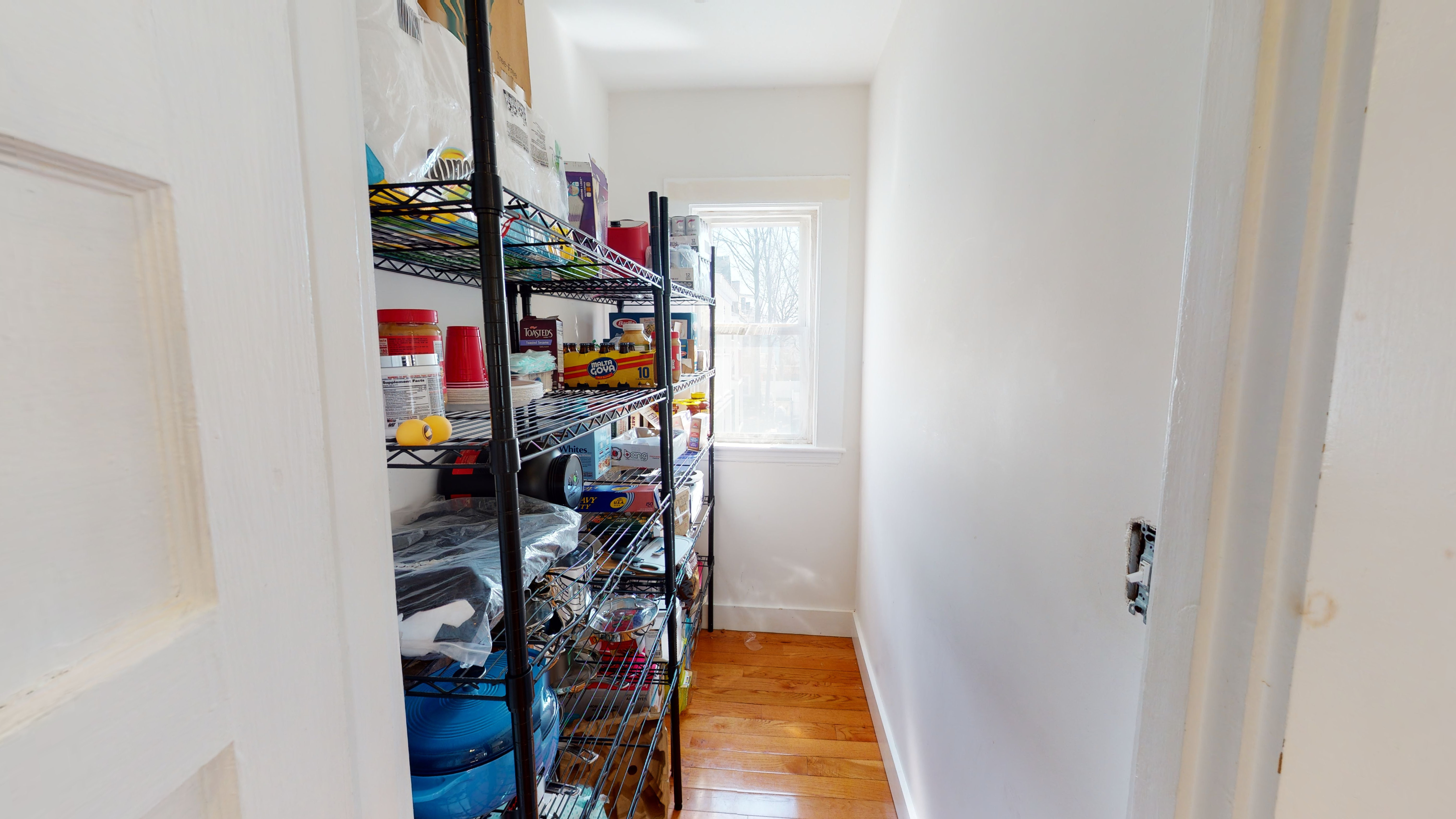 76 Yorktown St, Davis Square