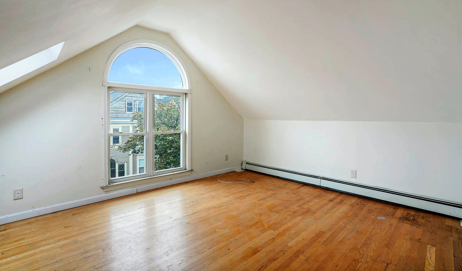 13 Sachem St, Mission Hill