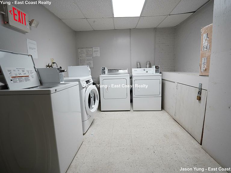 45 Chestnut Hill Ave, Brighton