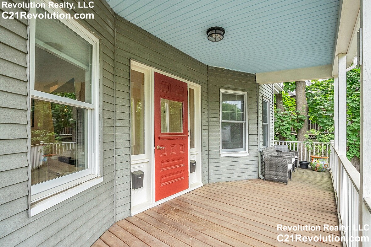 66 Atherton Rd, Corey Hill