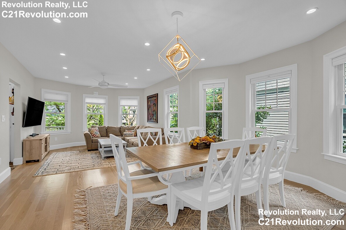 66 Atherton Rd, Corey Hill