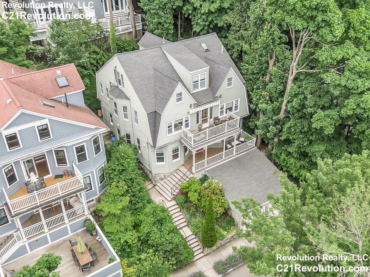 66 Atherton Rd, Corey Hill