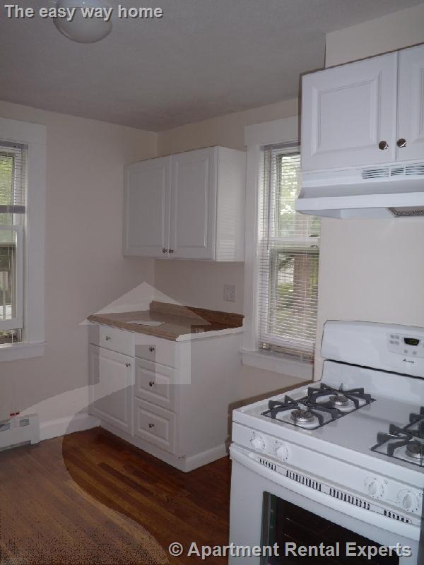 52 Foskett, Davis Square