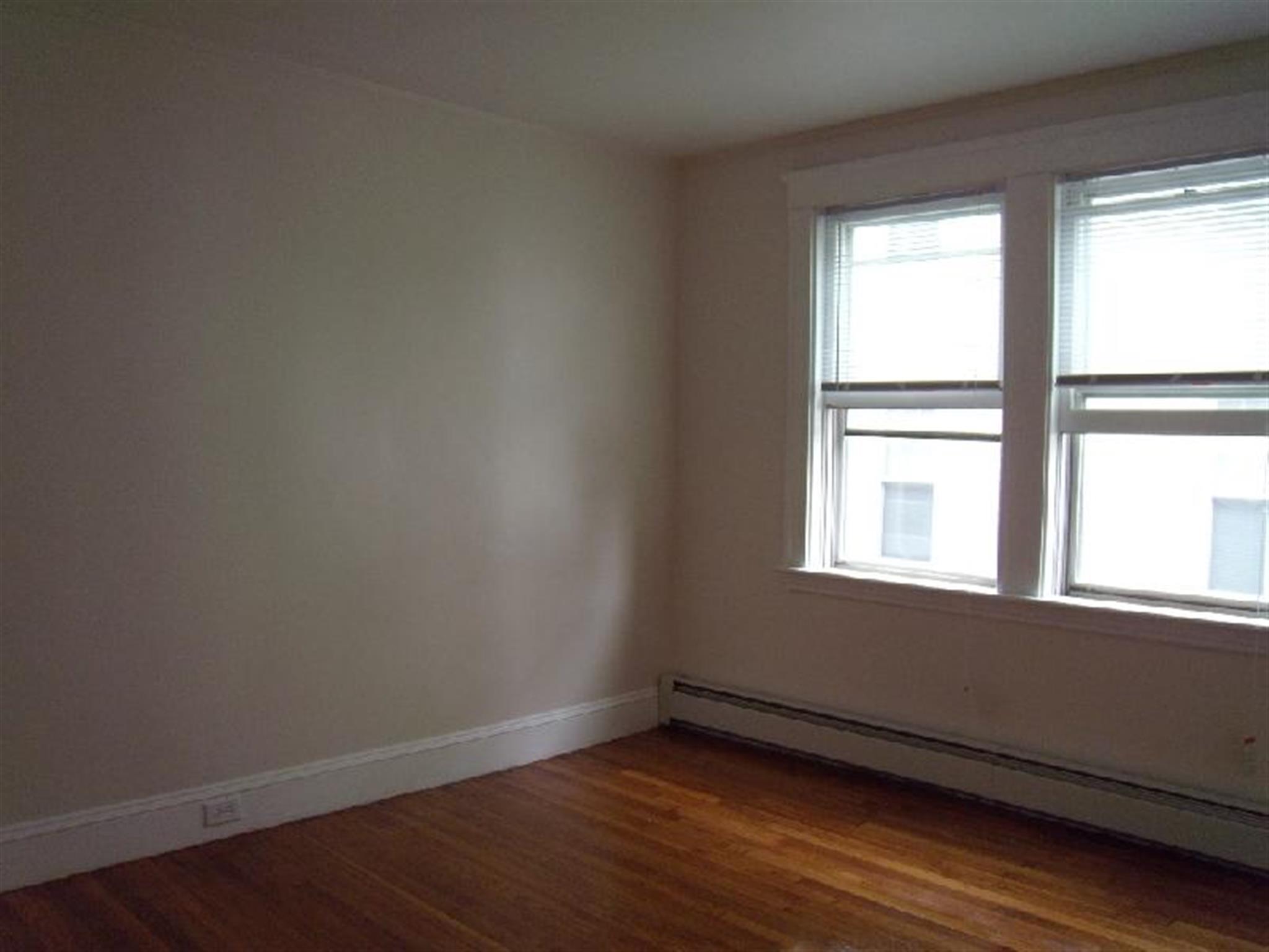 52 Foskett St, Davis Square