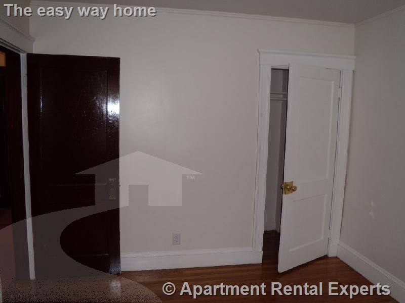 52 Foskett, Davis Square