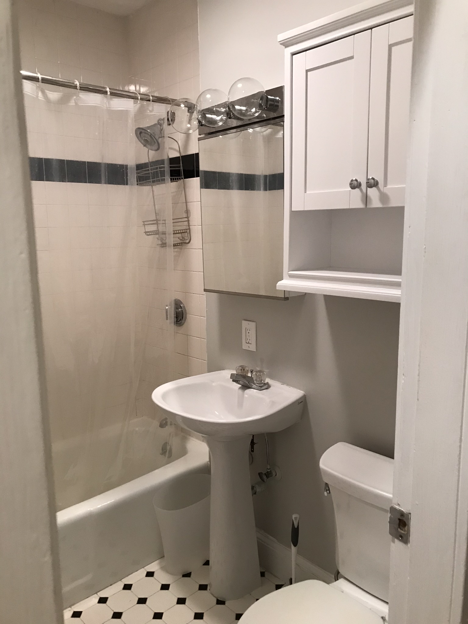 75 Chestnut, Beacon Hill