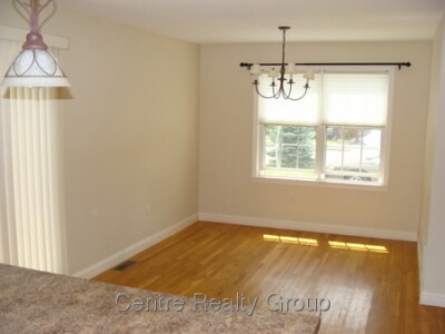 74 Chapel St, Nonantum