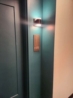 845 Washington St, Newtonville