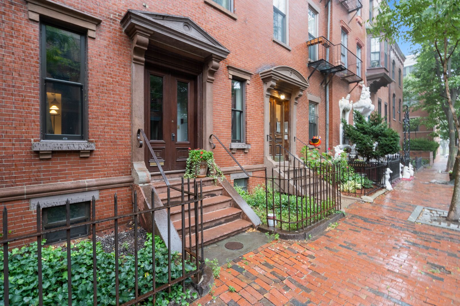 13 Dwight St, South End