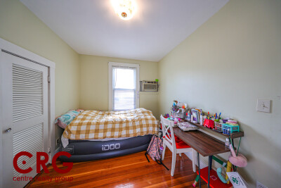 23 Indiana Ter, Newton Upper Falls