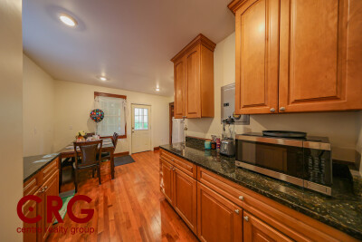 23 Indiana Ter, Newton Upper Falls