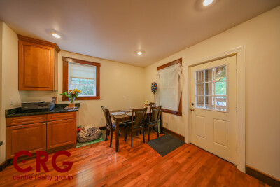 23 Indiana Ter, Newton Upper Falls