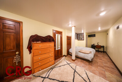 23 Indiana Ter, Newton Upper Falls