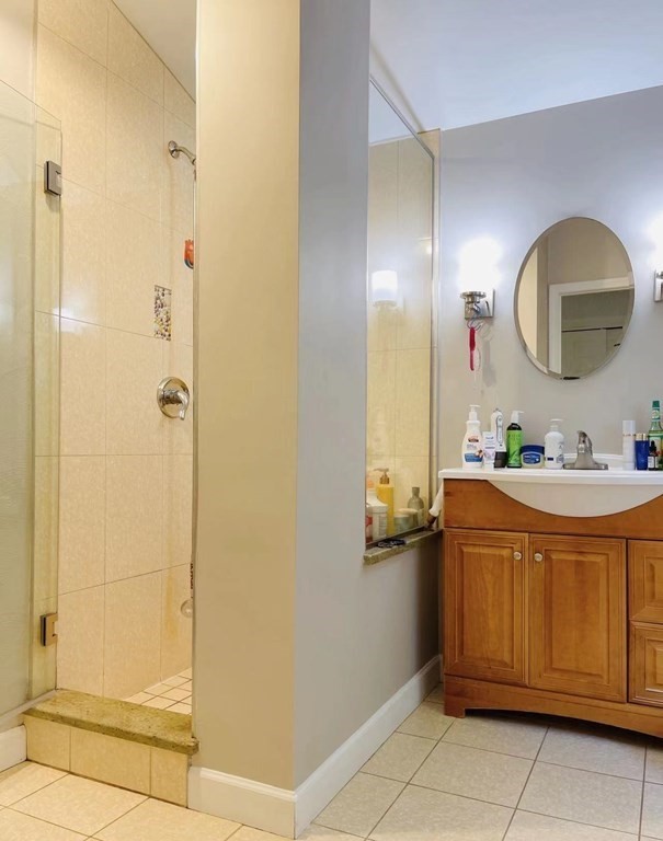 77 Winter St, Countryside