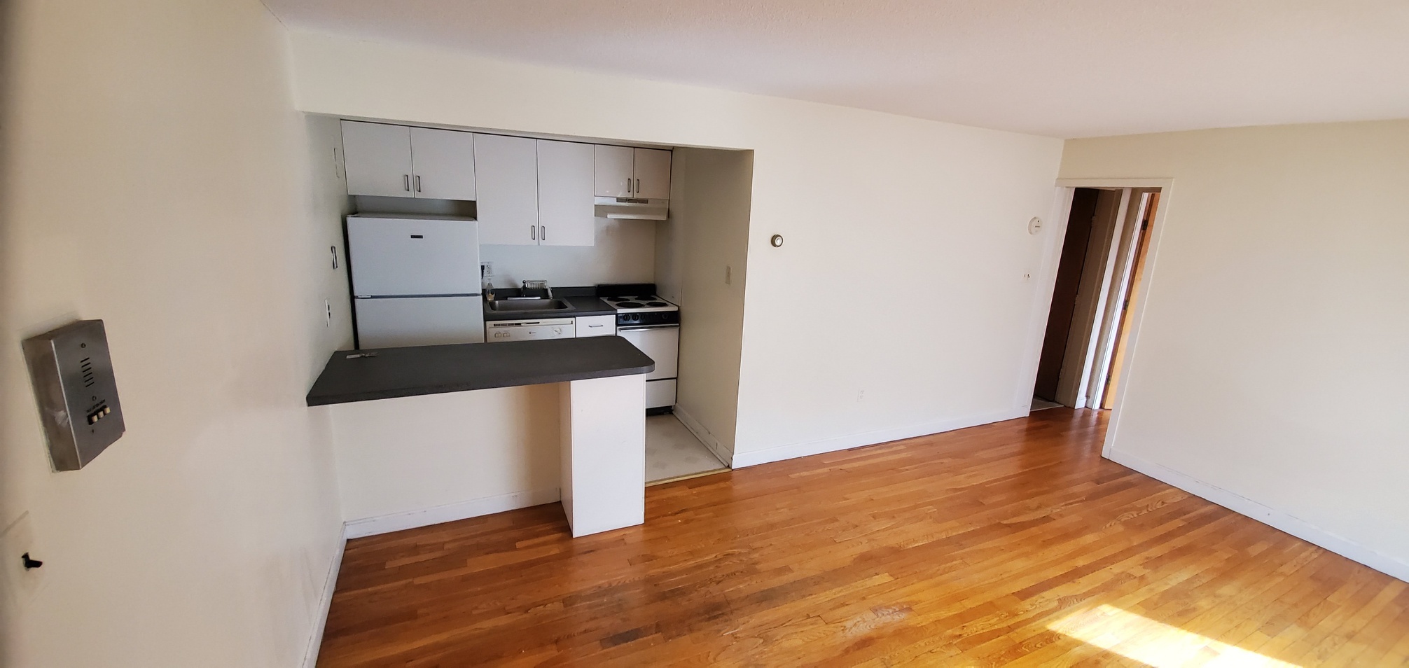 77 Trowbridge St,, Harvard Square