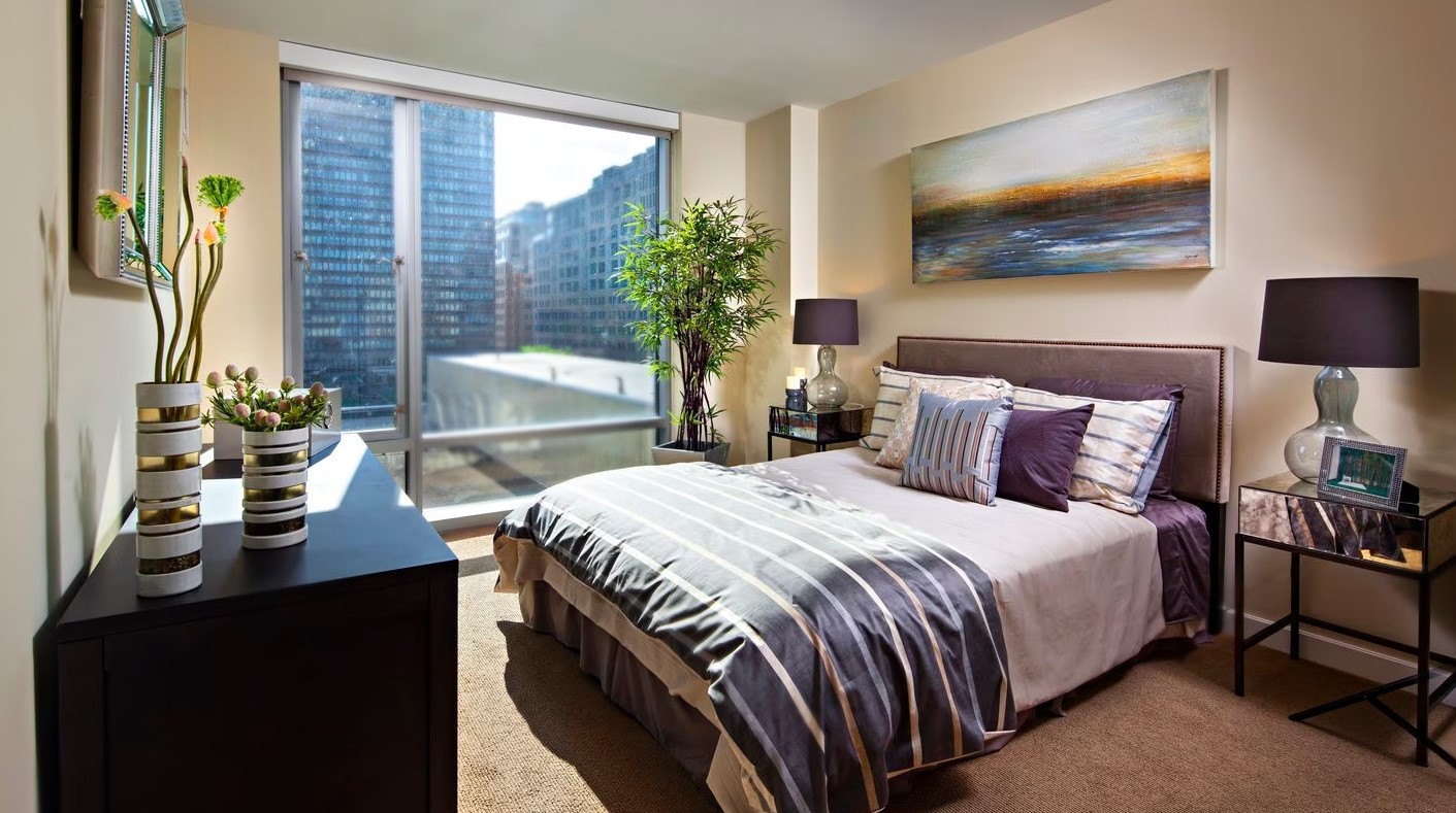 77 Exeter St, Back Bay