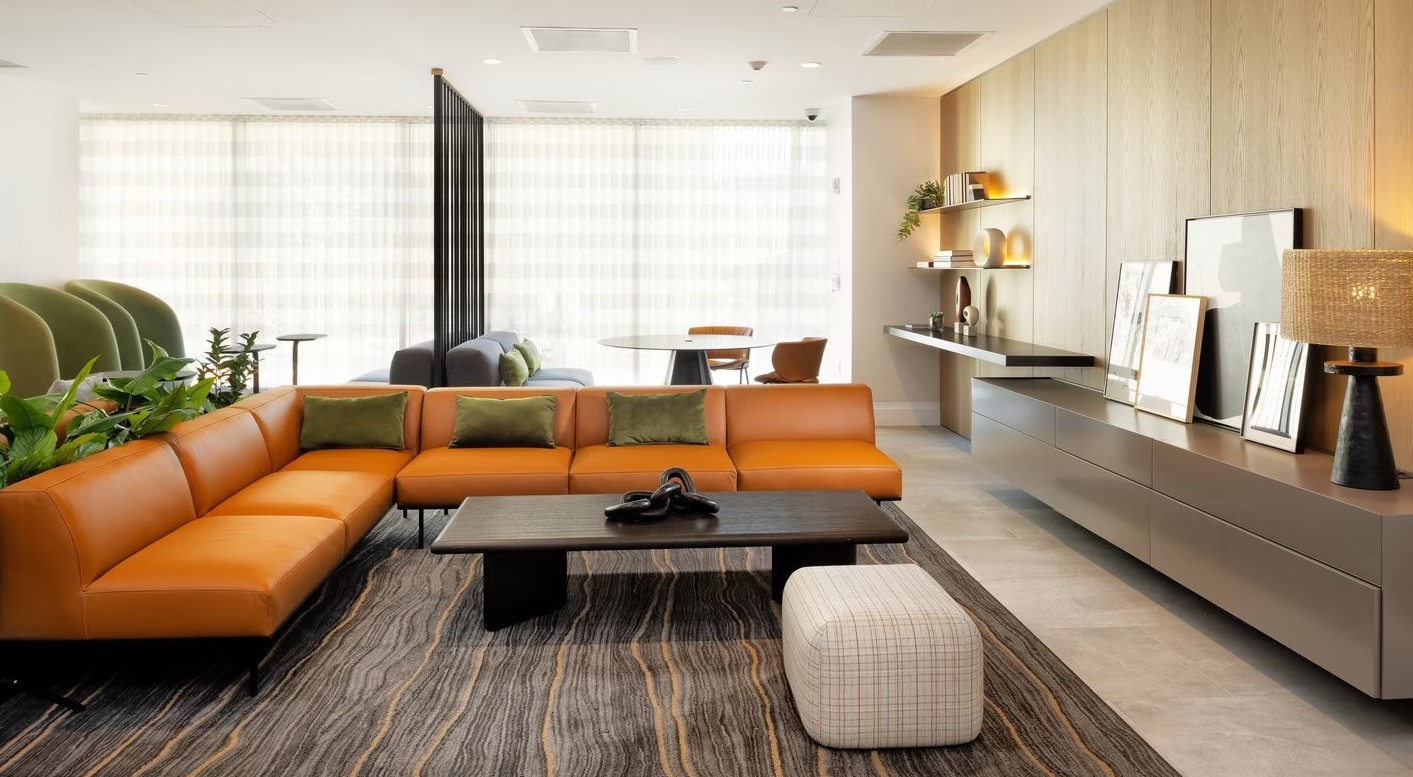 77 Exeter St, Back Bay