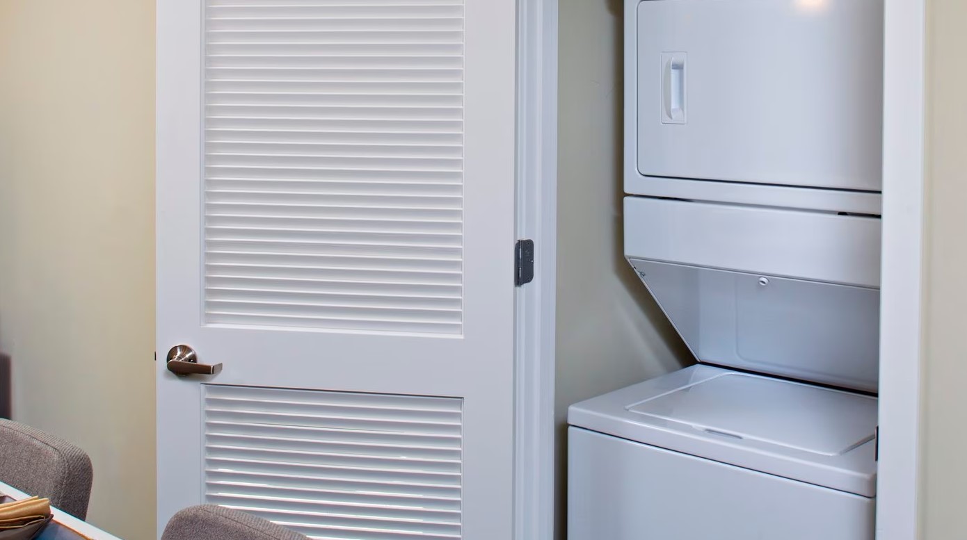 77 Exeter St, Back Bay