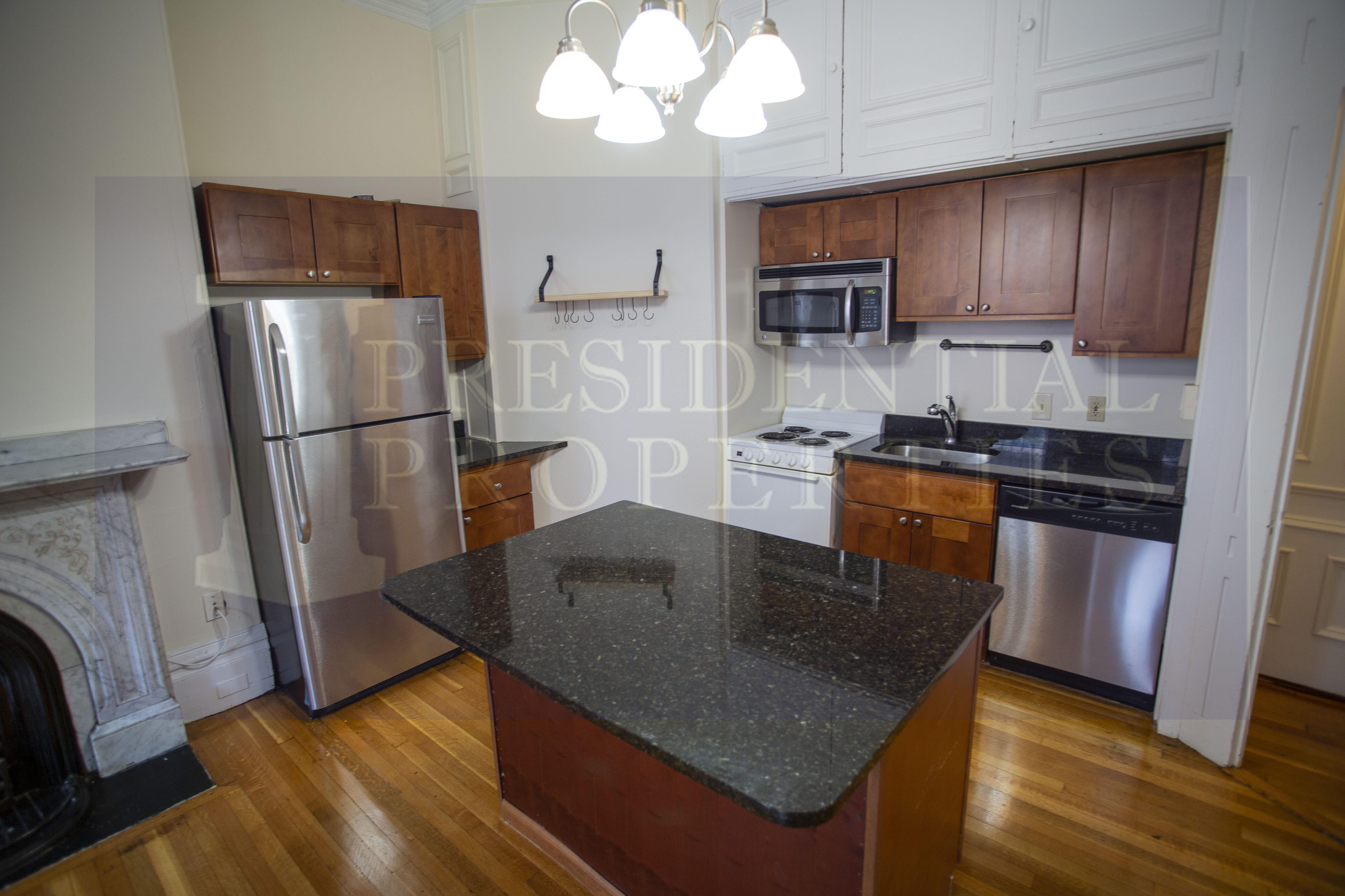 177 Marlborough St, Back Bay