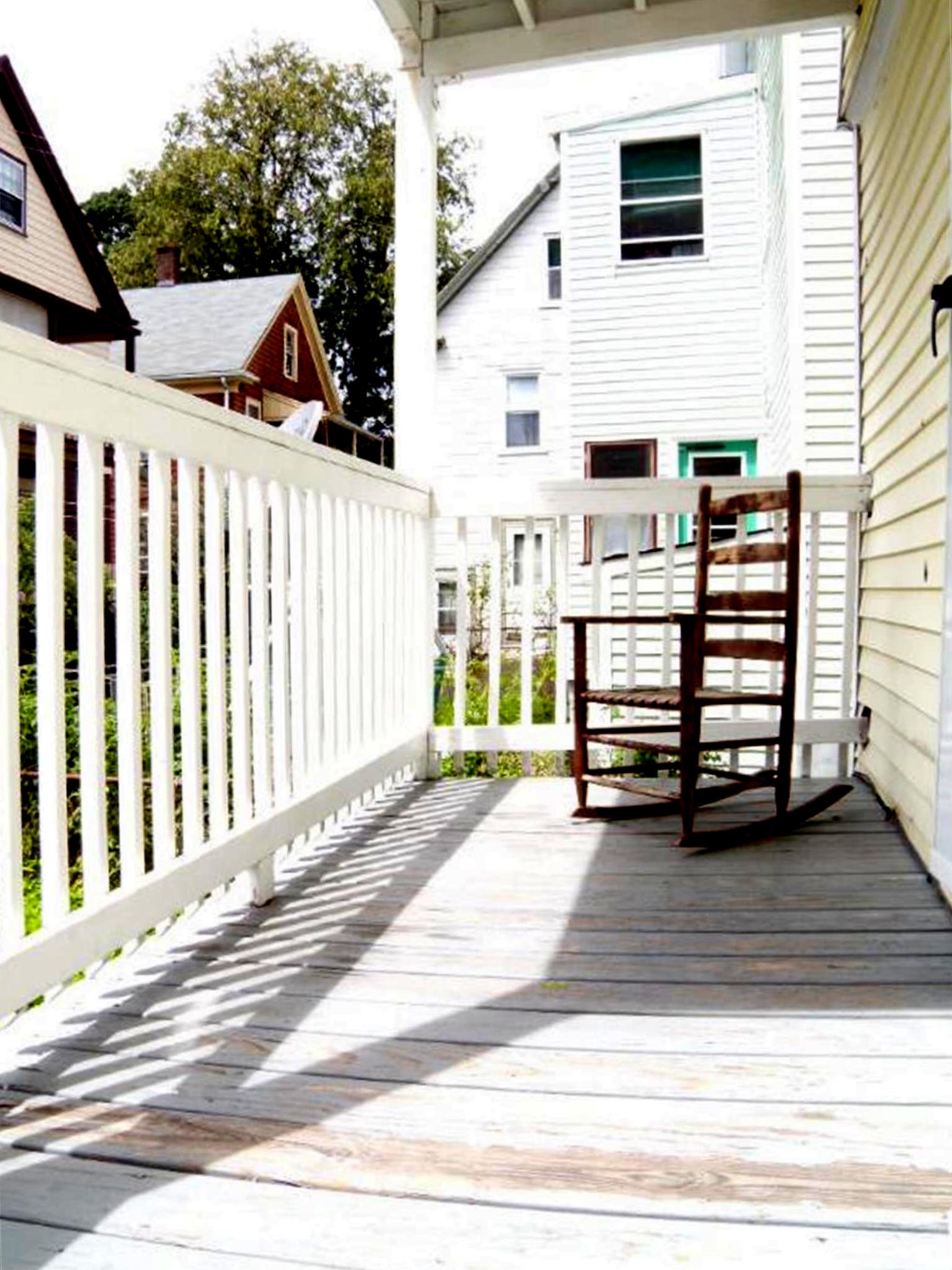 24 Glendale Ave, Davis Square