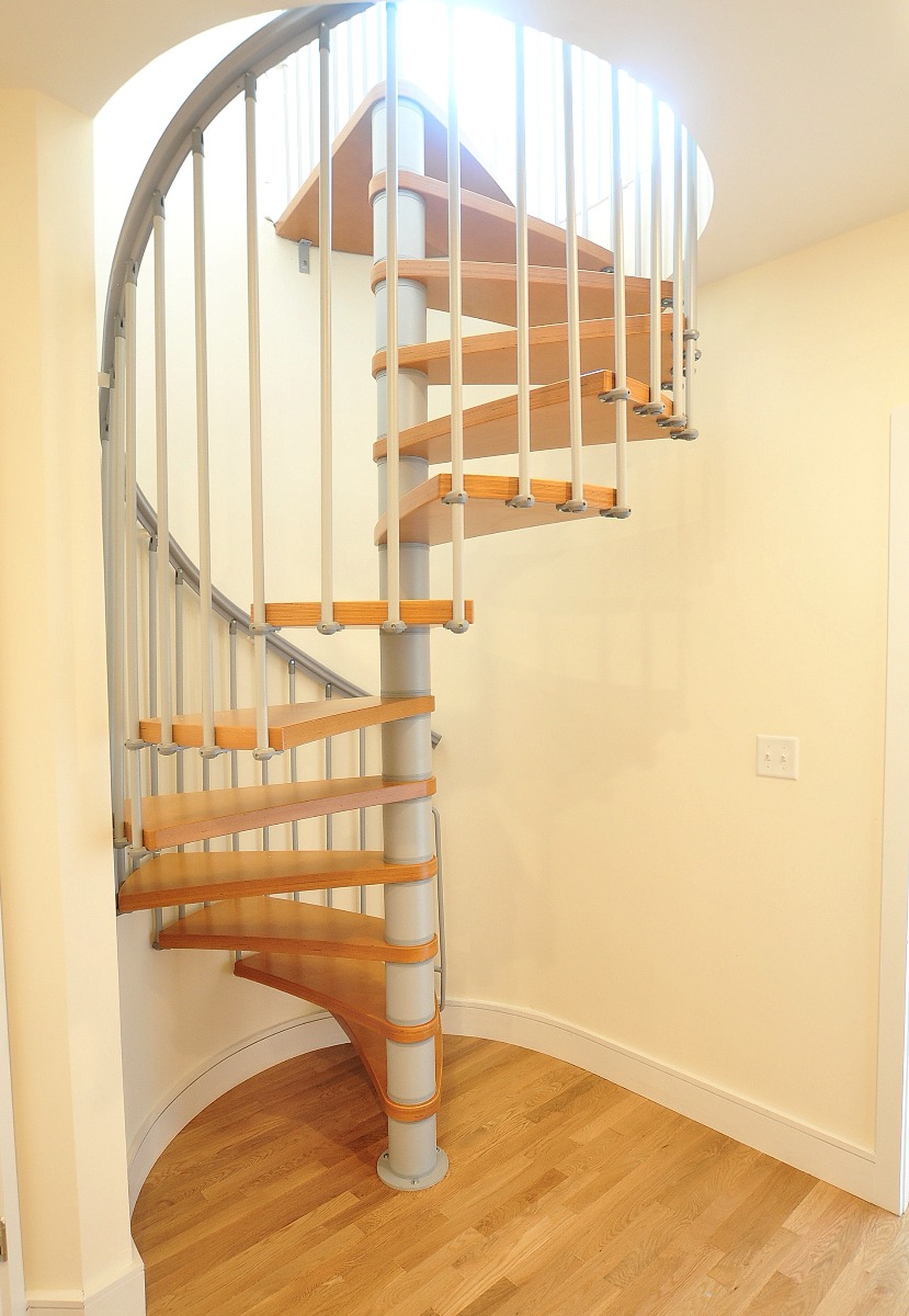 877 Beacon St, Brookline
