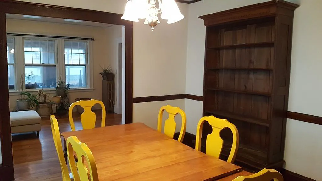 196 Arlington St, East Watertown