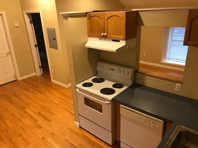 24 Henderson St, Arlington