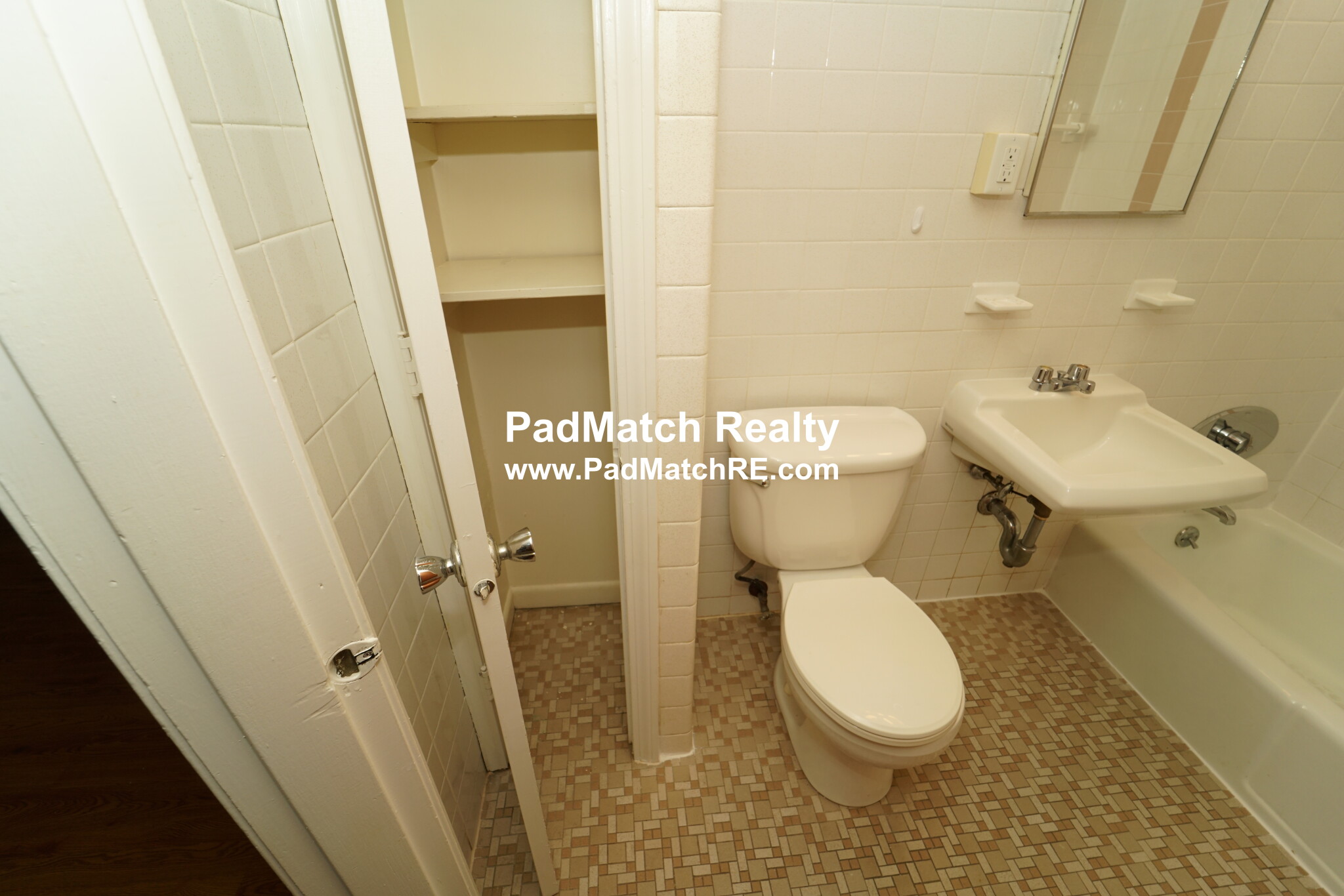 78 So Huntington Ave, Jamaica Plain