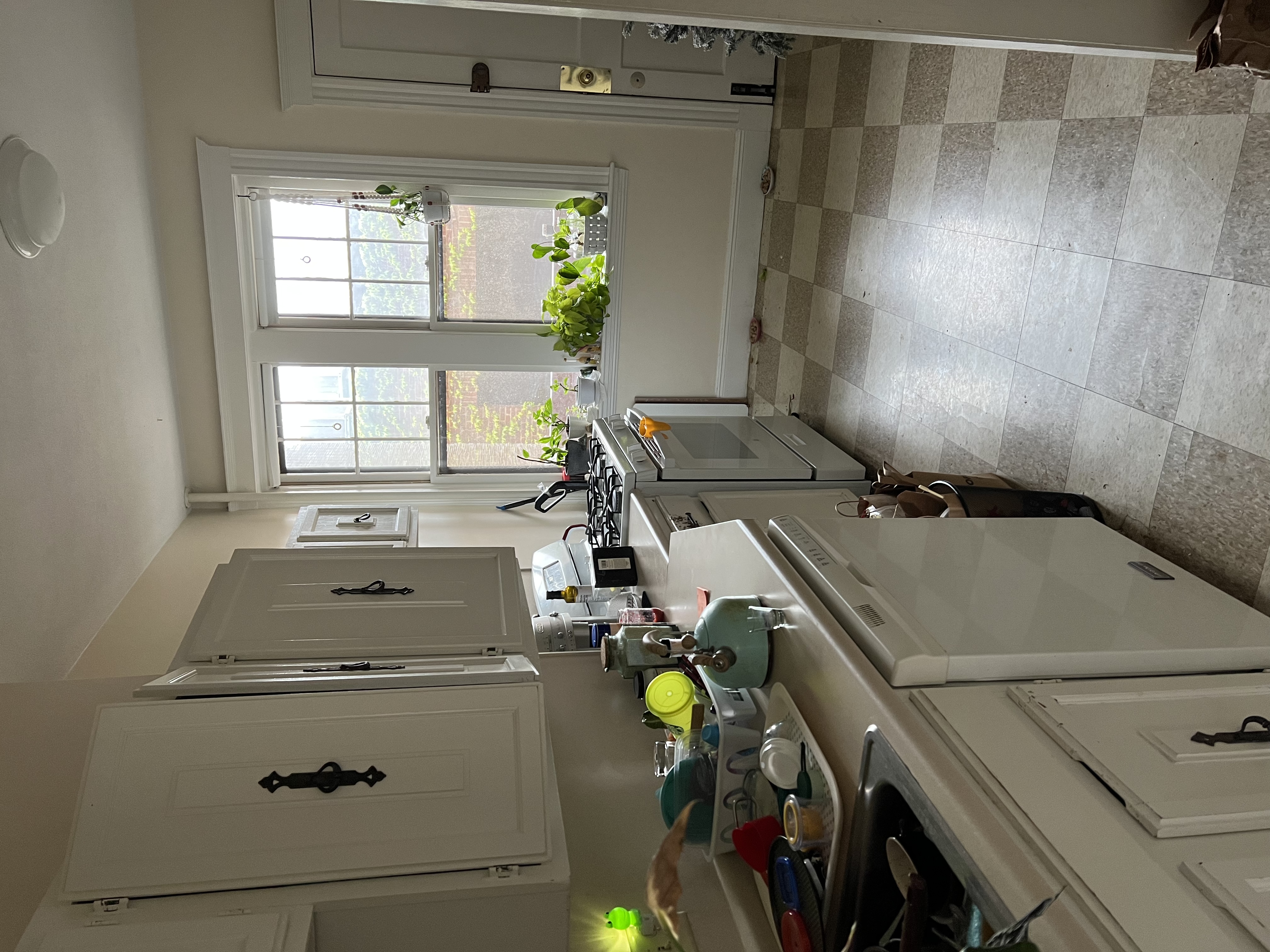 14 Alton Pl, Coolidge Corner