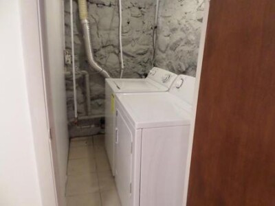 126 Derby St, West Newton