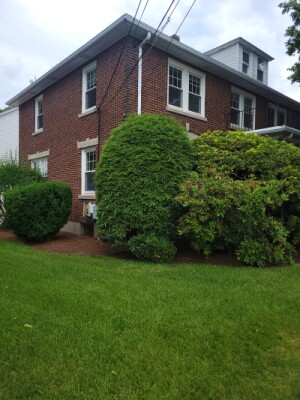 45 Jackson St, Thompsonville