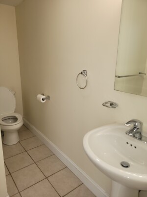 45 Jackson St, Thompsonville