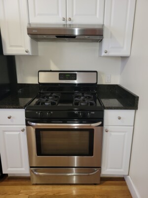 45 Jackson St, Thompsonville