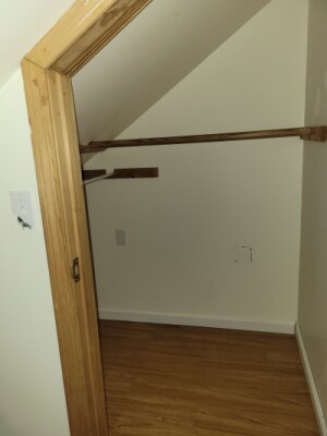 45 Jackson St, Thompsonville