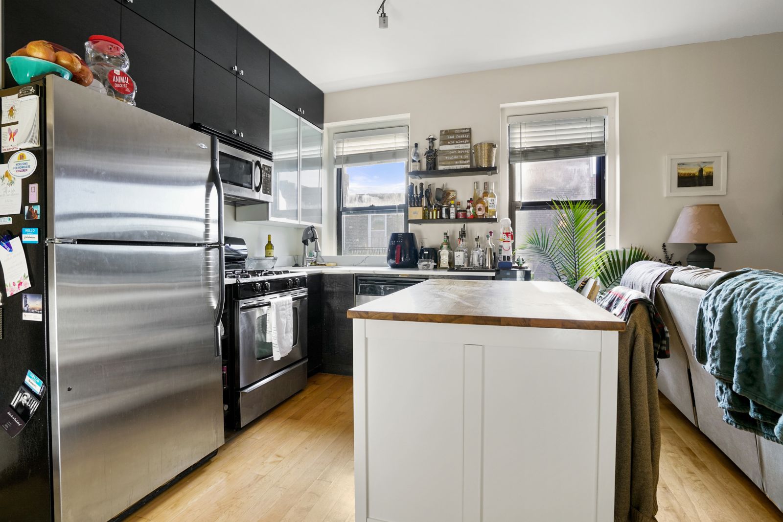 155 Cottage St, East Boston