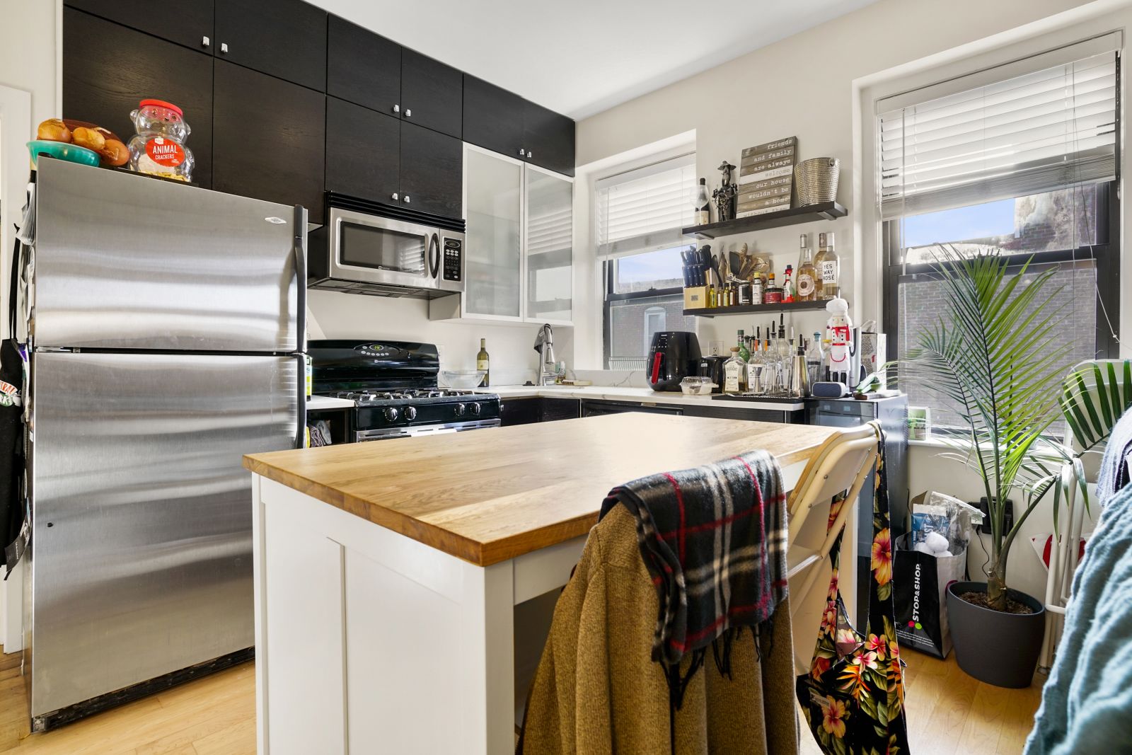 155 Cottage St, East Boston