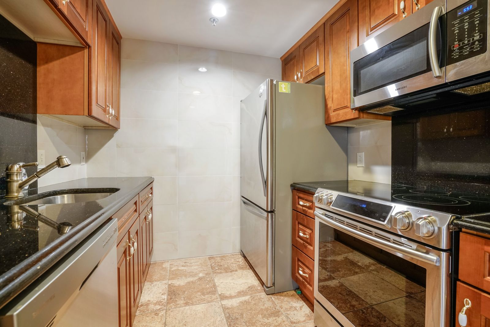 950 Massachusetts Ave, Harvard Square