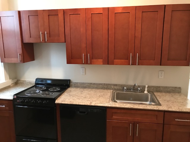 1589 Beacon St, Brookline Hills