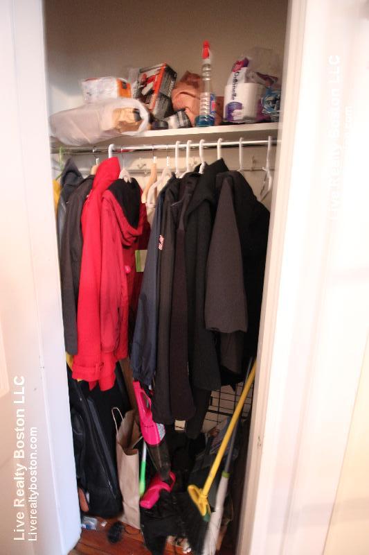 1122 Commonwealth Ave, Allston